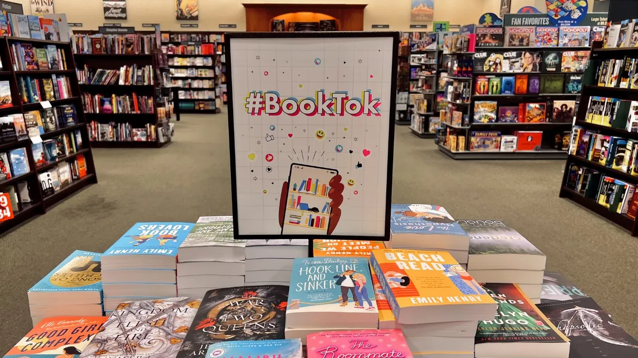 A #booktok display at Barnes and Noble